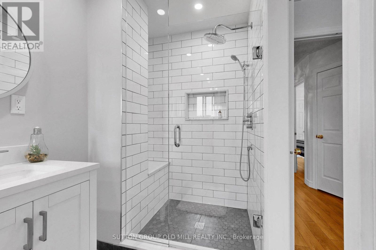 84 Fountainbridge Drive, Caledon, Ontario  L7E 1V6 - Photo 27 - W12908130