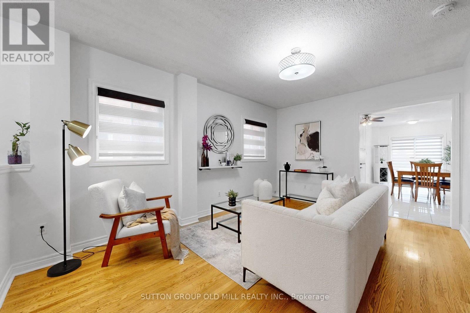 84 Fountainbridge Drive, Caledon, Ontario  L7E 1V6 - Photo 5 - W12908130