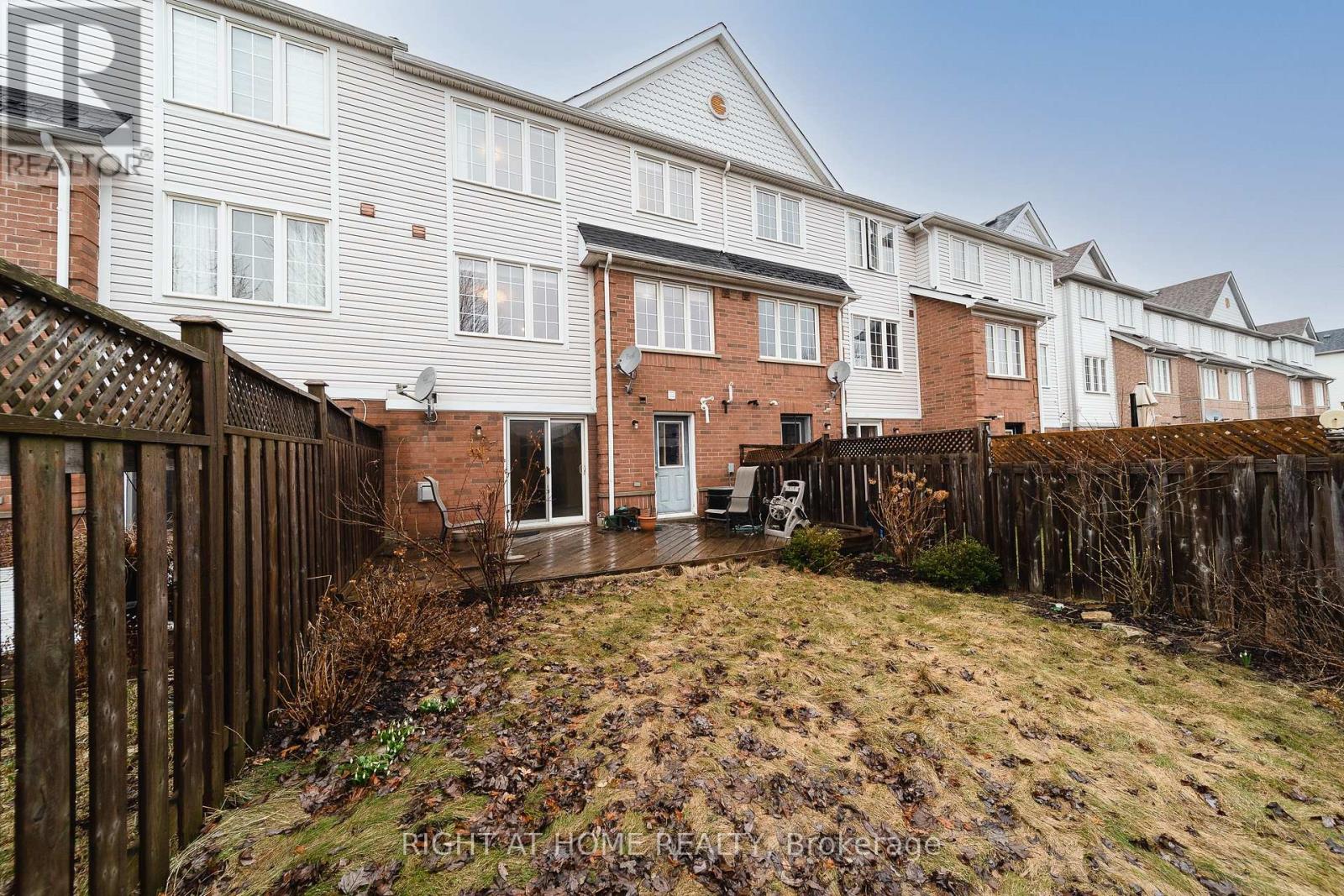 1251 Lamont Crescent, Milton, Ontario  L9T 6W4 - Photo 29 - W12908180