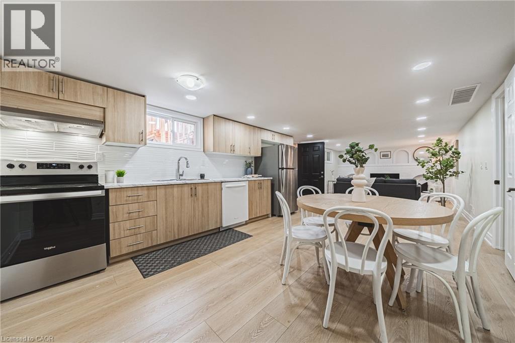 131 Welbourn Drive, Hamilton, Ontario  L9A 3N5 - Photo 23 - 40802039