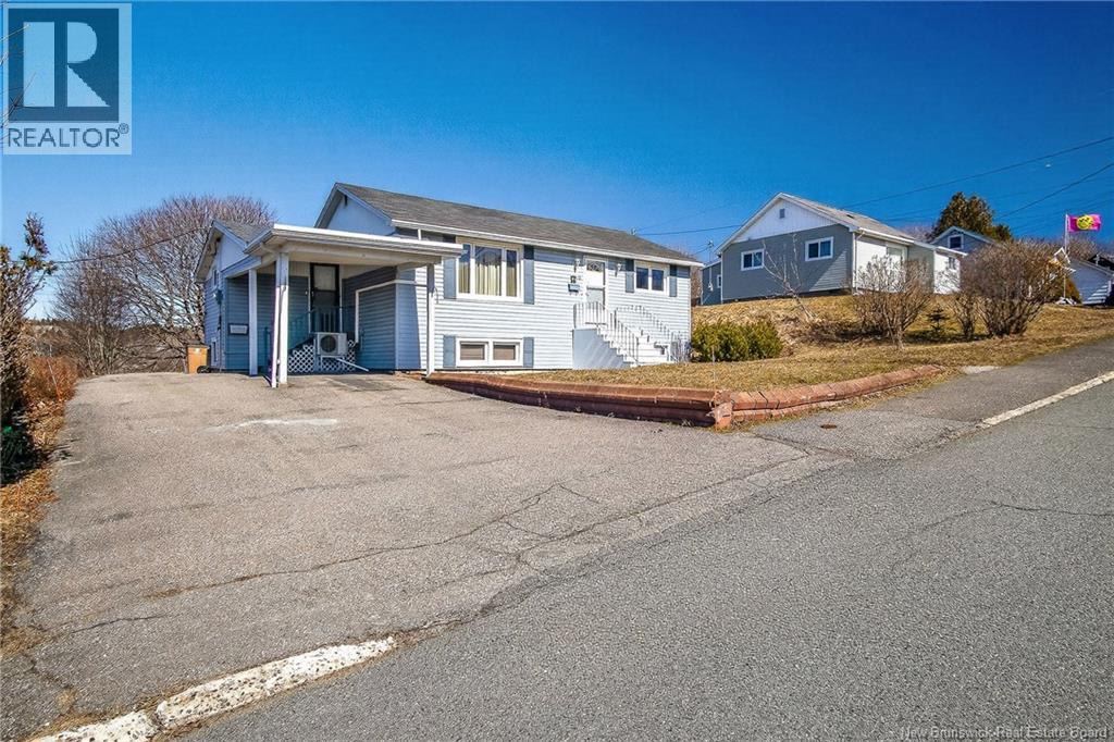 15 Balfour Street, Saint John, New Brunswick  E2K 3B1 - Photo 5 - NB135181