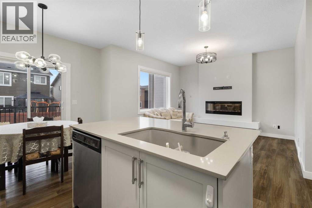 469 Creekrun Crescent Sw, Airdrie, Alberta  T4B 5J9 - Photo 5 - A2294768