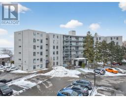 401 - 1 MOWAT AVENUE, Kingston, Ontario