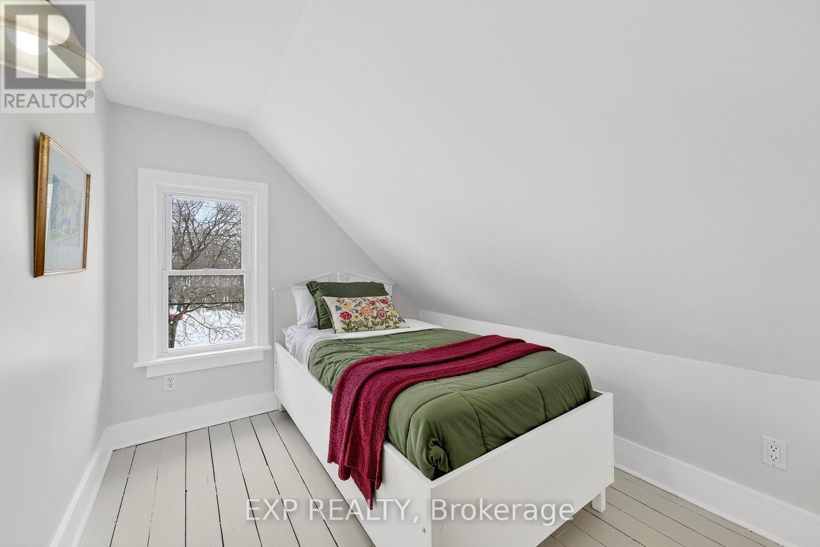 16 Barker Street, Prince Edward County, Ontario  K0K 2T0 - Photo 30 - X12908208