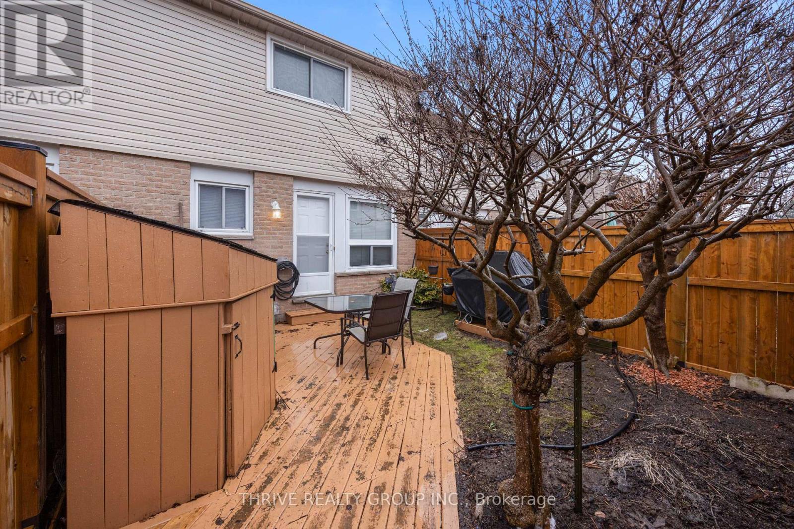 12 - 210 Carlyle Drive, London East, Ontario N5V 3M9 - Photo 30 - X12908246