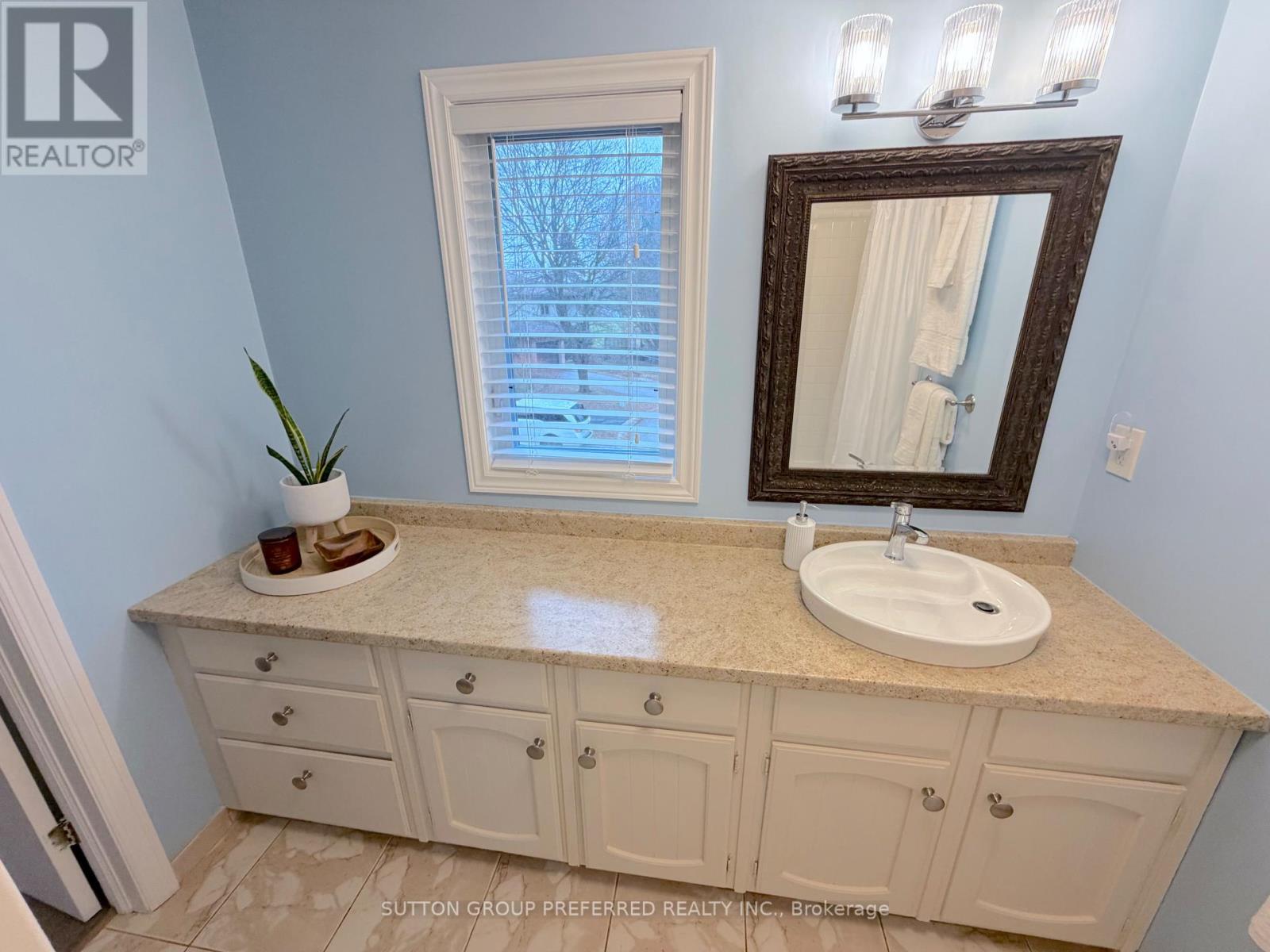 2 - 30 Forward Avenue, London North, Ontario  N6H 1B7 - Photo 30 - X12908260