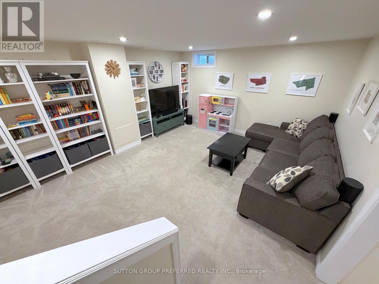 2 - 30 Forward Avenue, London North, Ontario  N6H 1B7 - Photo 32 - X12908260