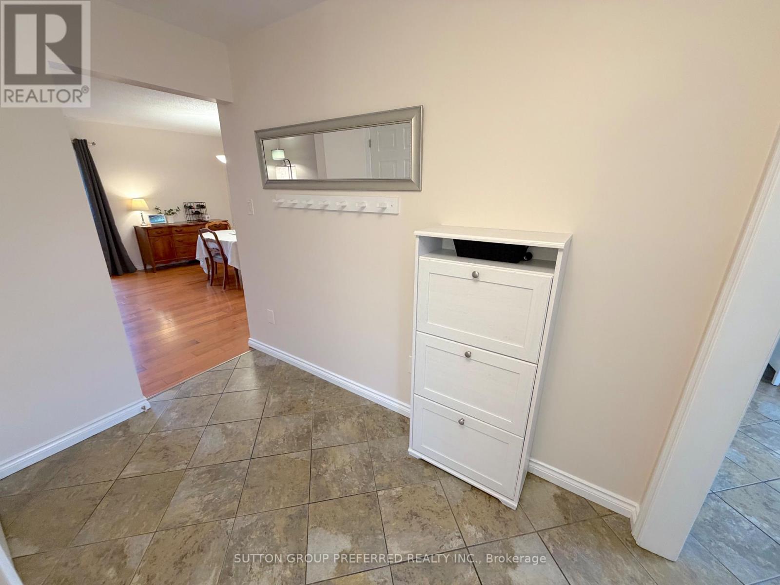 2 - 30 Forward Avenue, London North, Ontario  N6H 1B7 - Photo 6 - X12908260