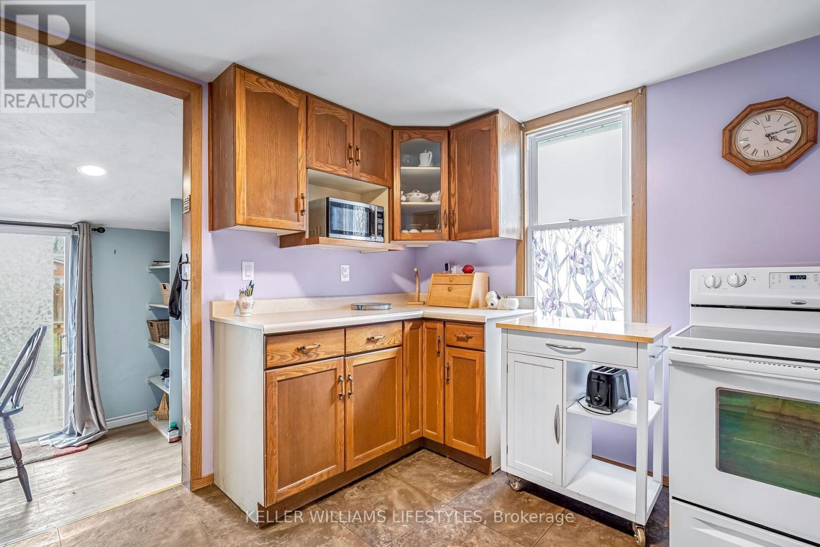 15 Caverly Road, Aylmer, Ontario  N5H 2P5 - Photo 14 - X12908320