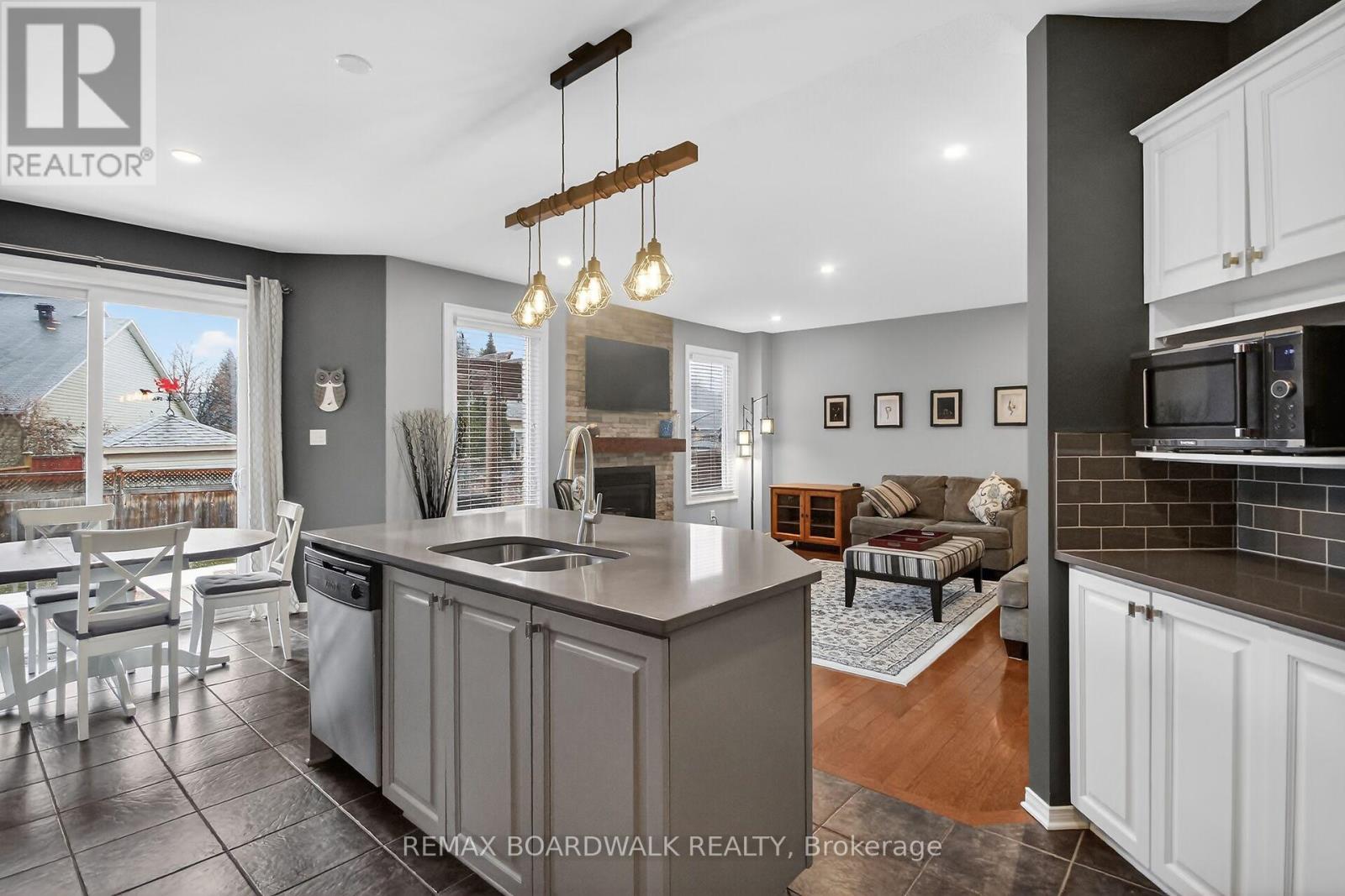 309 Chestermere Crescent, Ottawa, Ontario  K2G 7A8 - Photo 14 - X12908196