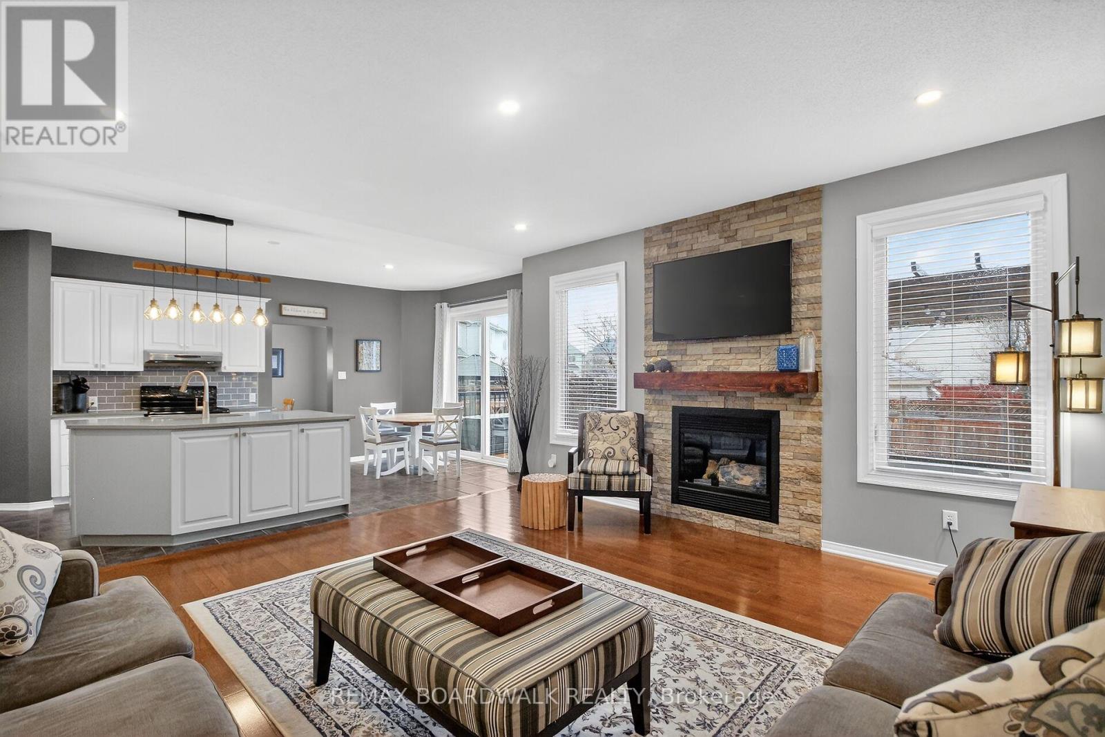 309 Chestermere Crescent, Ottawa, Ontario  K2G 7A8 - Photo 16 - X12908196