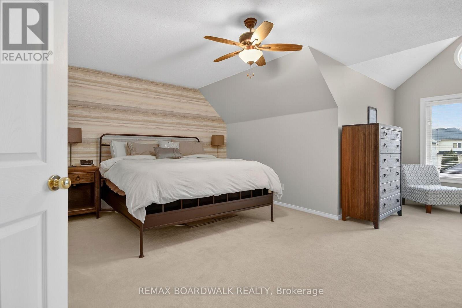 309 Chestermere Crescent, Ottawa, Ontario  K2G 7A8 - Photo 17 - X12908196