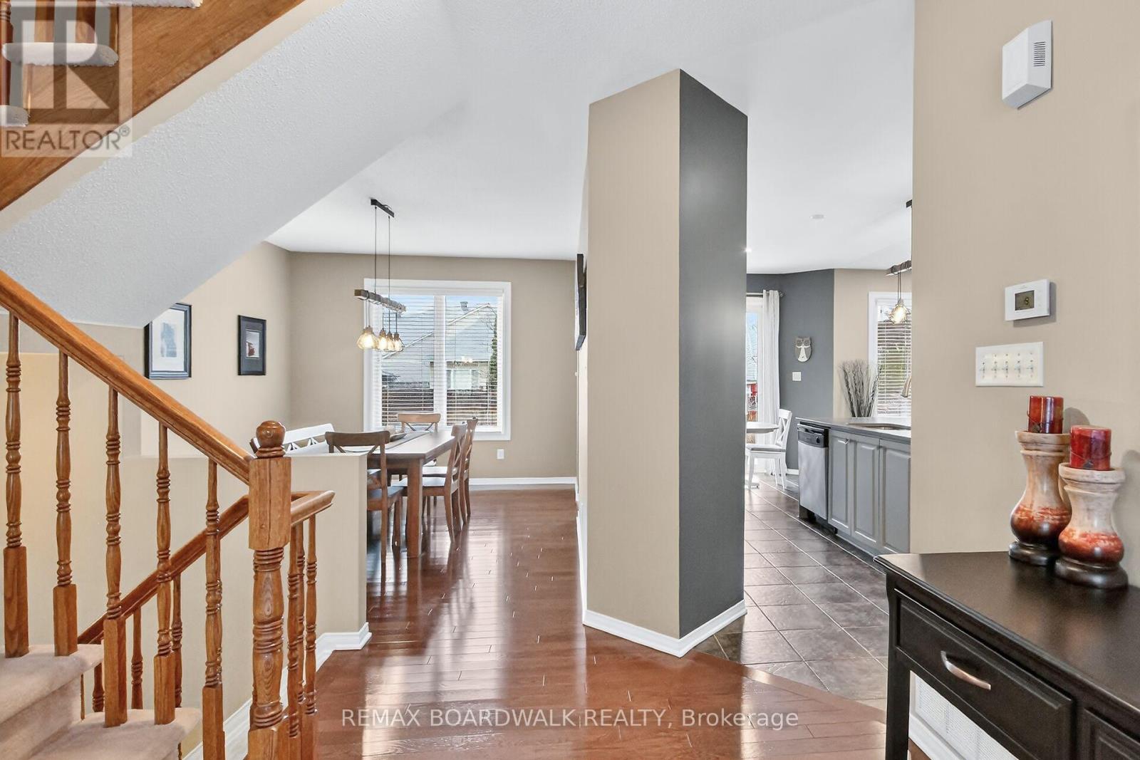 309 Chestermere Crescent, Ottawa, Ontario  K2G 7A8 - Photo 6 - X12908196