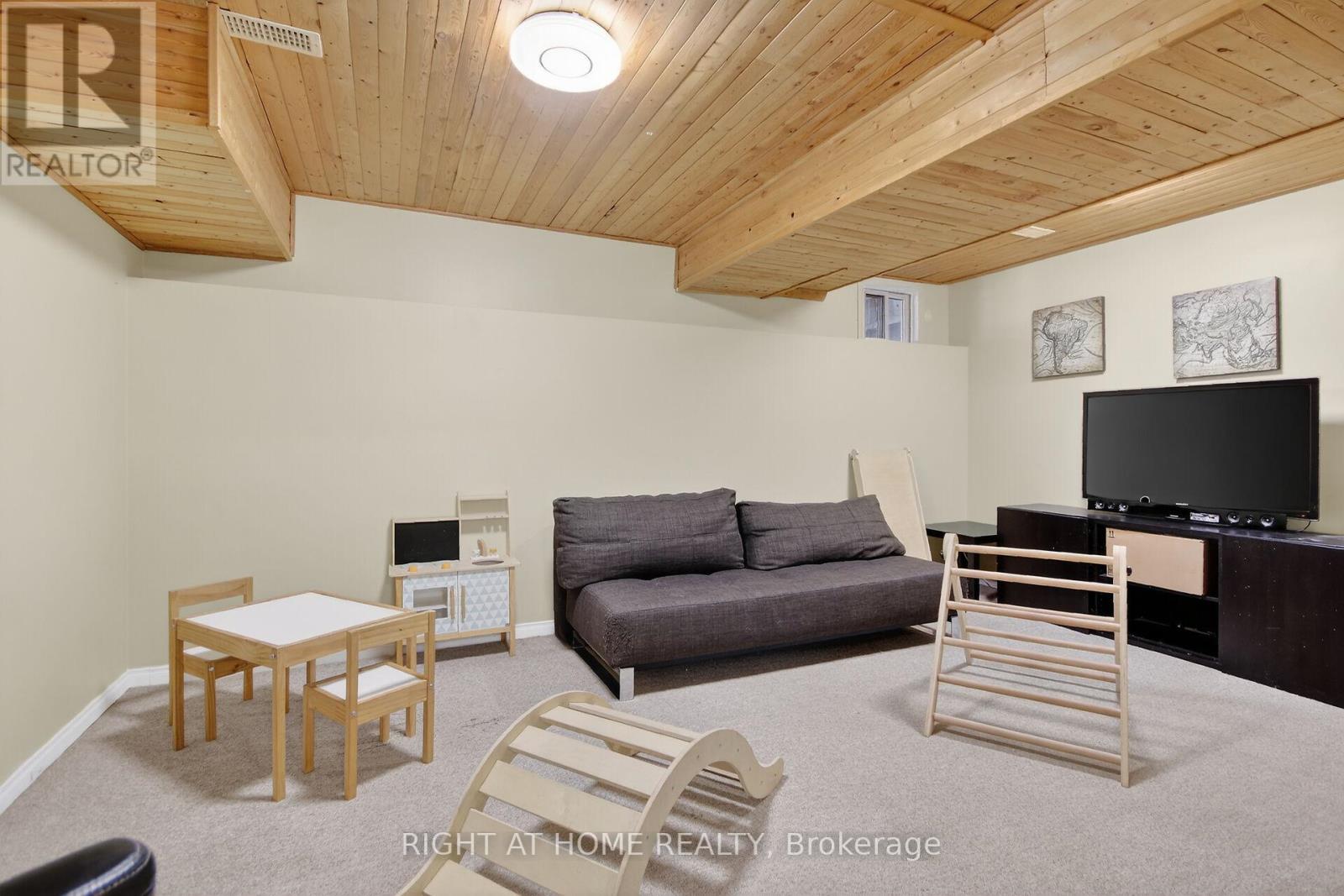 18 - 240 Mississippi Court, Carleton Place, Ontario  K7C 4R1 - Photo 28 - X12908294