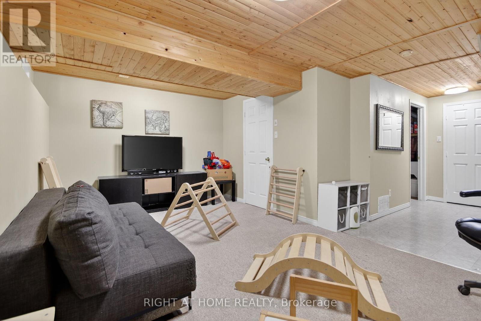 18 - 240 Mississippi Court, Carleton Place, Ontario  K7C 4R1 - Photo 29 - X12908294