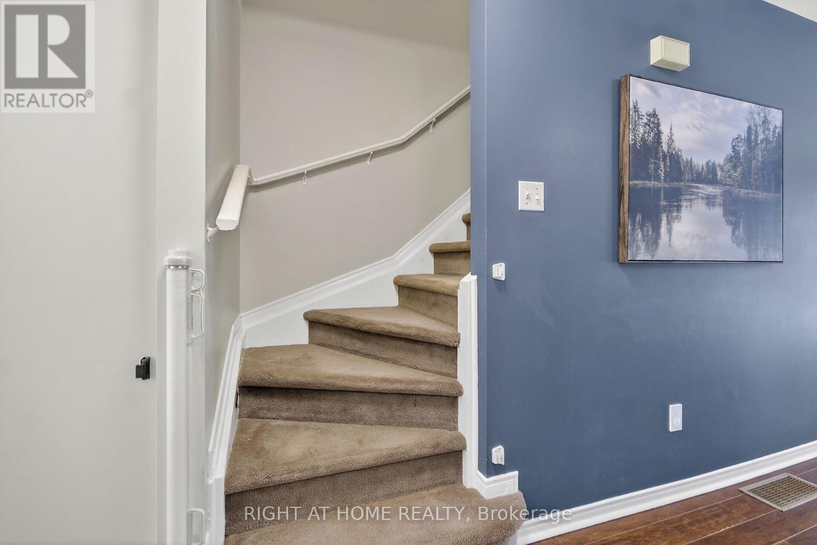 18 - 240 Mississippi Court, Carleton Place, Ontario  K7C 4R1 - Photo 4 - X12908294