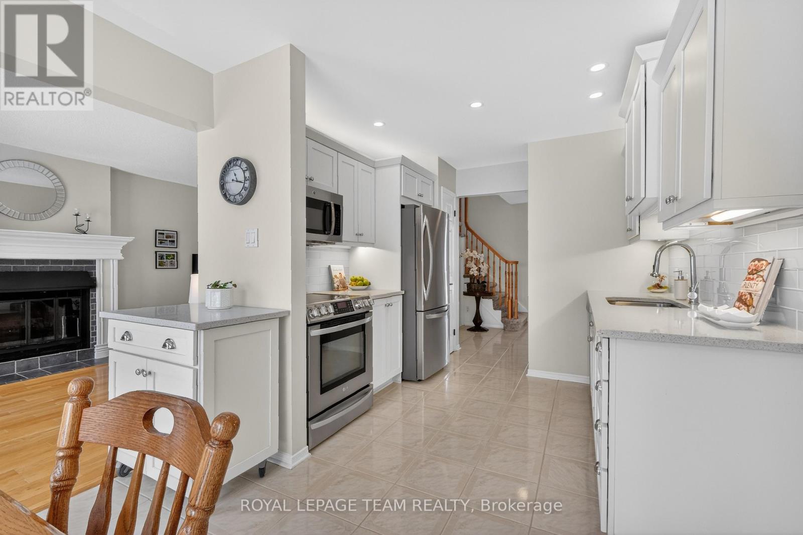 318 Liard Street, Ottawa, Ontario  K2S 1J8 - Photo 18 - X12908300