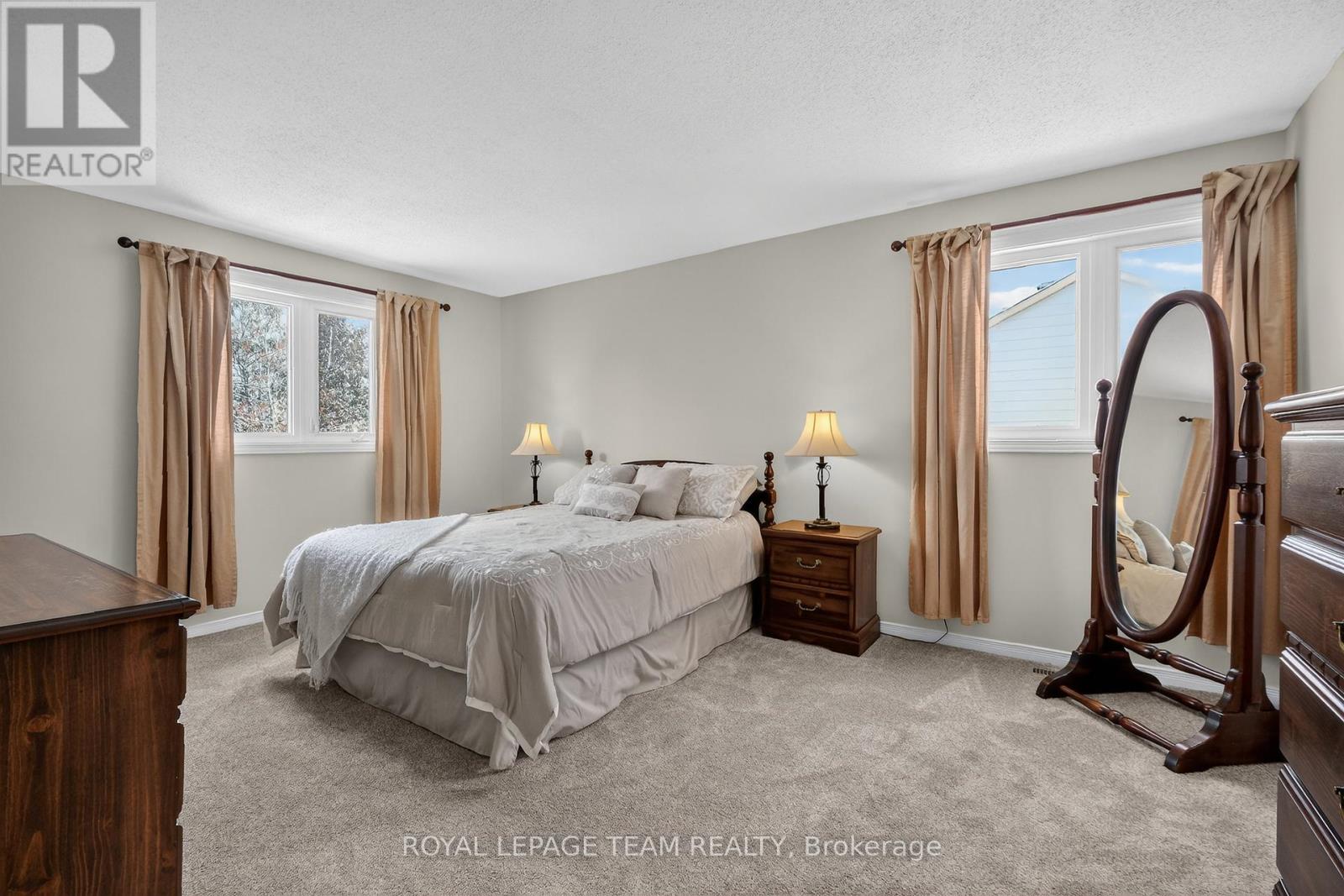 318 Liard Street, Ottawa, Ontario  K2S 1J8 - Photo 26 - X12908300