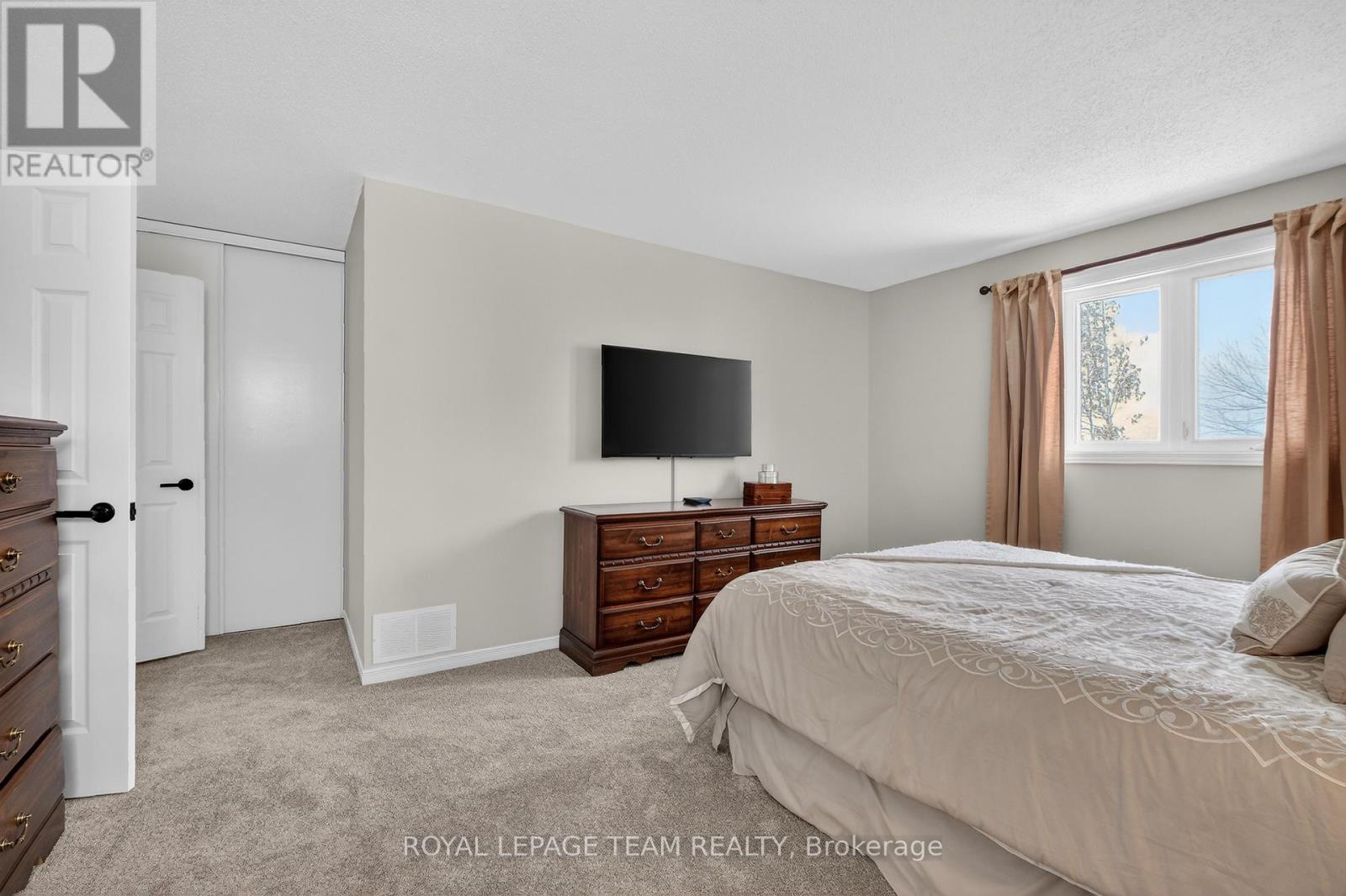 318 Liard Street, Ottawa, Ontario  K2S 1J8 - Photo 27 - X12908300