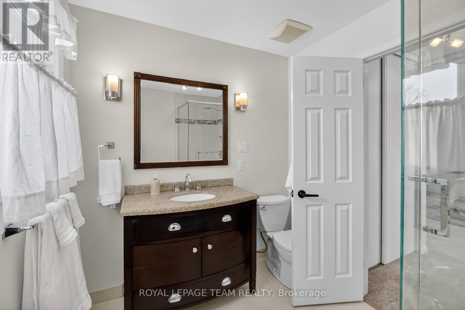 318 Liard Street, Ottawa, Ontario  K2S 1J8 - Photo 31 - X12908300