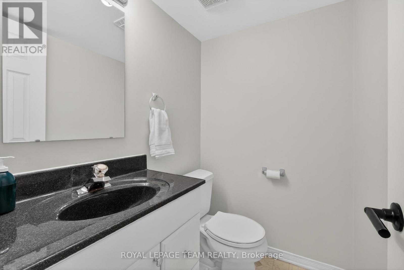 318 Liard Street, Ottawa, Ontario  K2S 1J8 - Photo 45 - X12908300