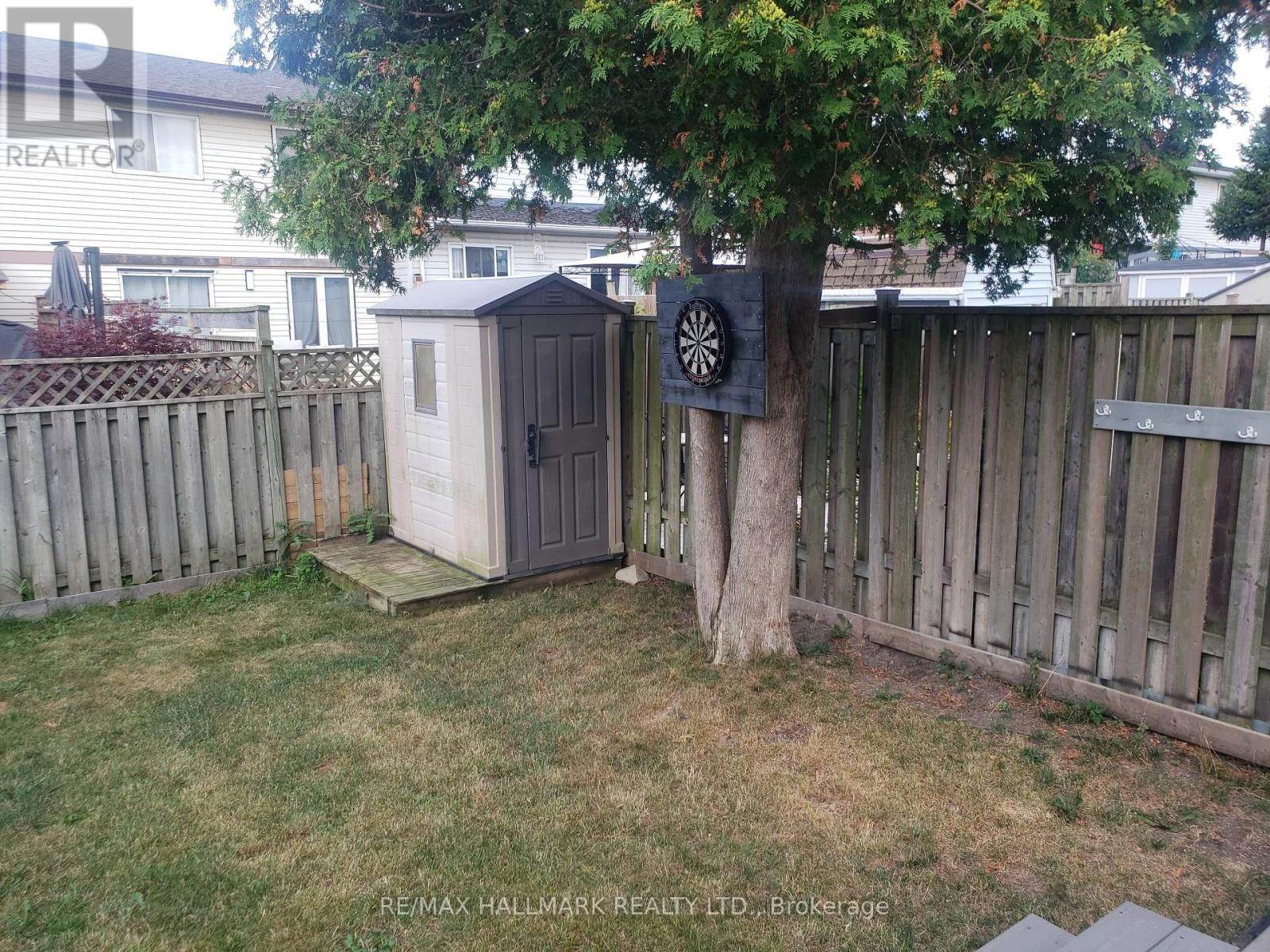 551 Dorchester Drive, Oshawa, Ontario  L1J 6L3 - Photo 9 - E12813088