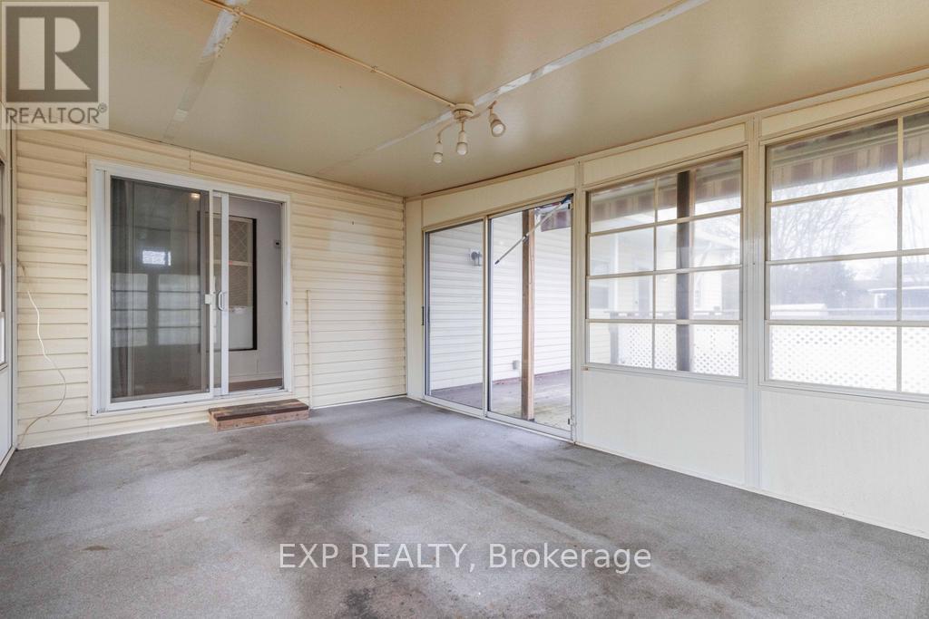 206 - 241 St. Paul Street W, St. Catharines (Western Hill), Ontario  L2S 2E5 - Photo 14 - X12908256