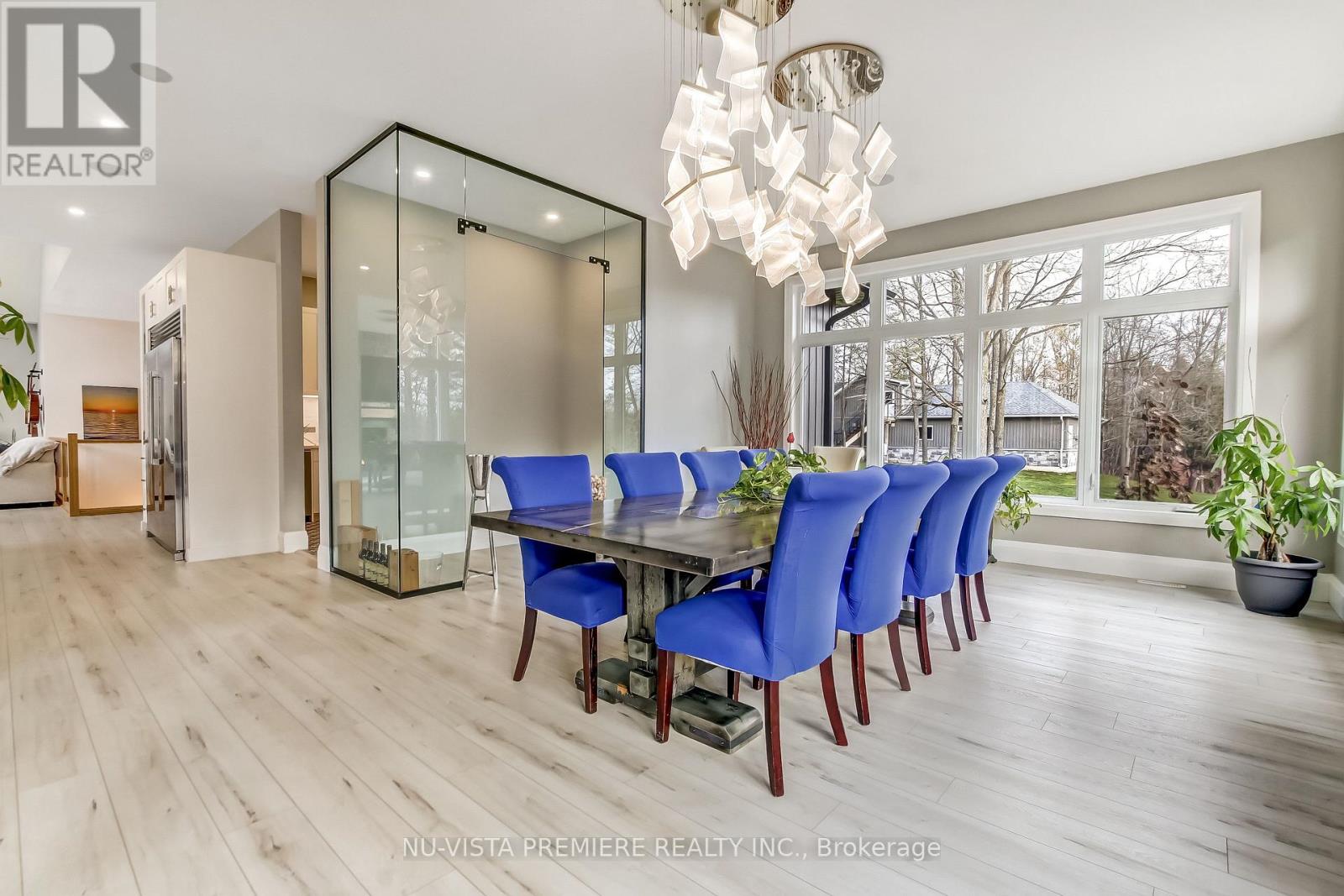 Photo 17 of 49 for 5233 Line 2 Line