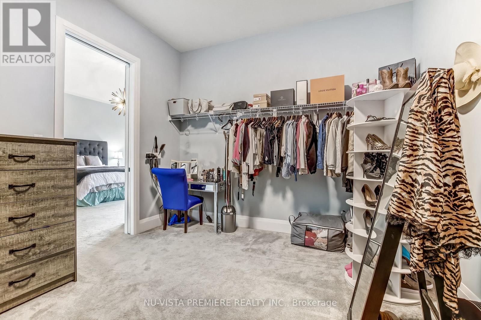 Photo 26 of 49 for 5233 Line 2 Line