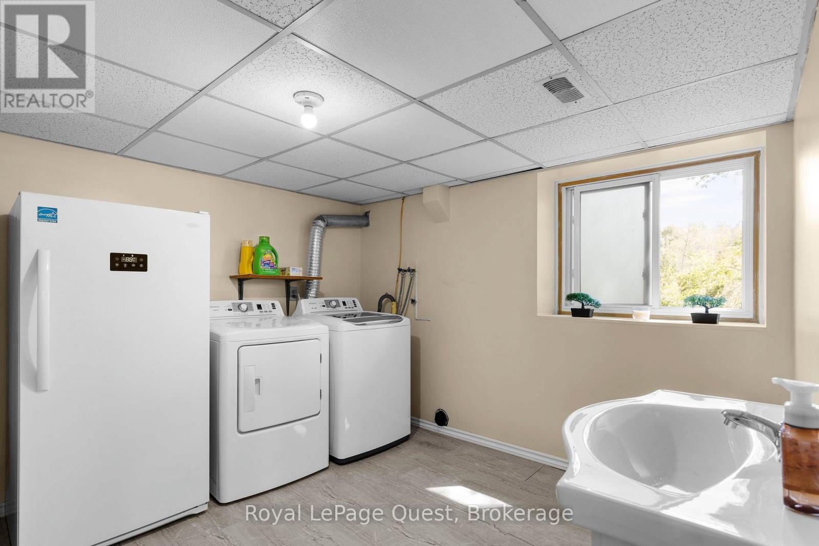 4297 Huronia Road, Severn, Ontario  L3V 0G6 - Photo 24 - S12908230