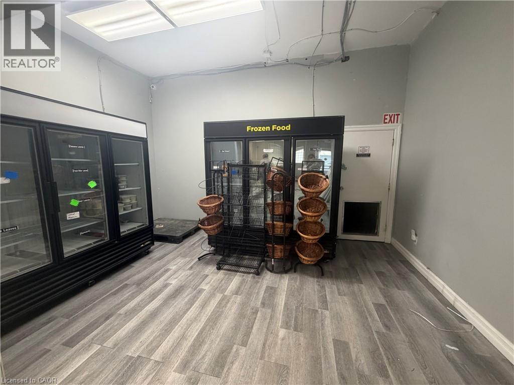 10 Sanford Avenue N, Hamilton, Ontario  L8L 5Y9 - Photo 6 - 40813954