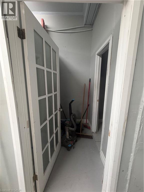 10 Sanford Avenue N, Hamilton, Ontario  L8L 5Y9 - Photo 8 - 40813954