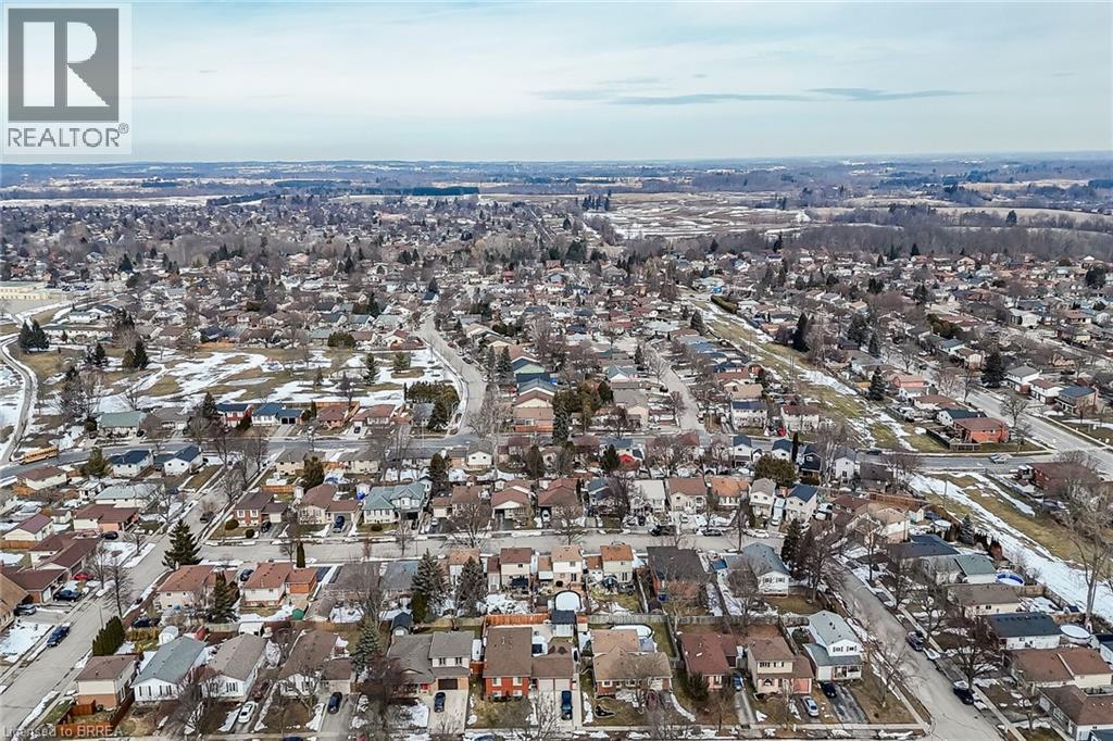 14 Max Webster Road, Brantford, Ontario  N3P 1H7 - Photo 45 - 40809500