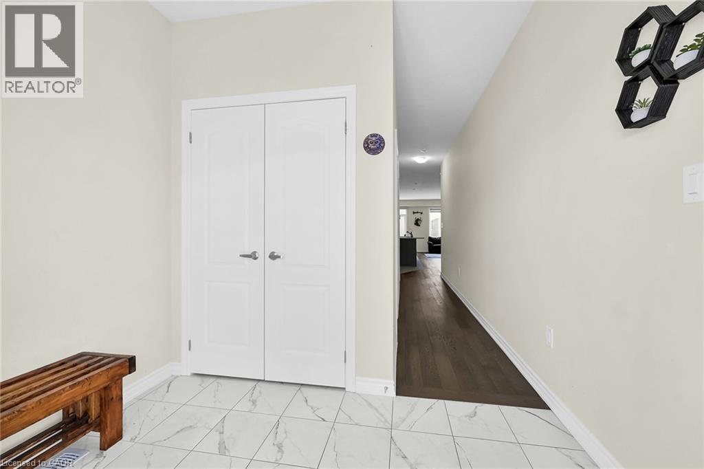 5 Owl Lane, Caledonia, Ontario  N3W 0G4 - Photo 4 - 40811352