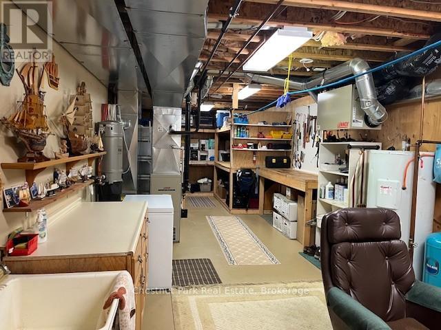 156 Harbour Beach Drive, Meaford, Ontario  N4L 1W5 - Photo 27 - X12908266