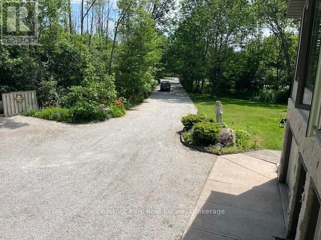 156 Harbour Beach Drive, Meaford, Ontario  N4L 1W5 - Photo 4 - X12908266