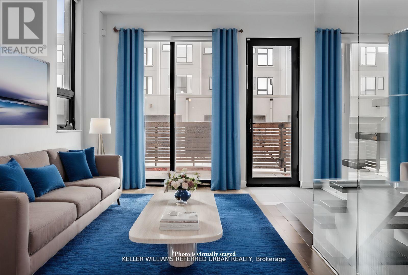 33 Achtman Lane, Toronto, Ontario  M6G 4C5 - Photo 4 - C12908248