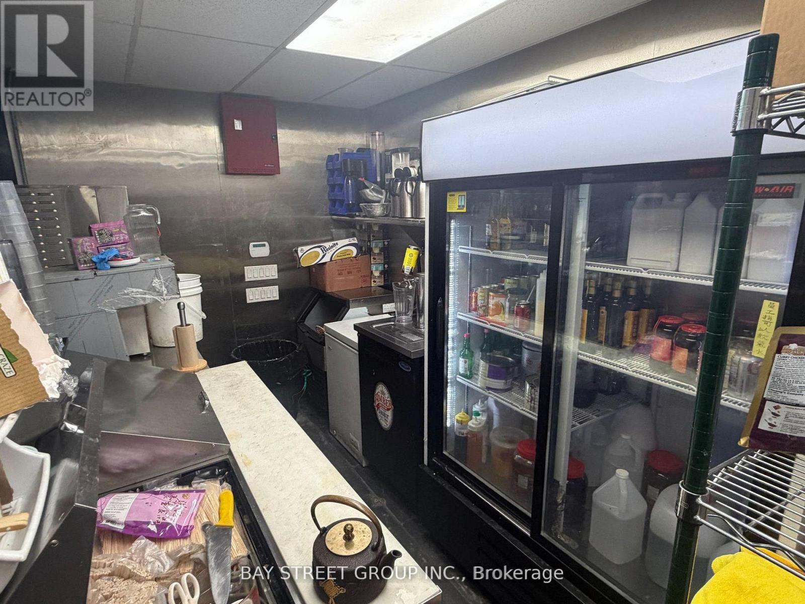 F - 241 Consumers Road, Toronto, Ontario M2J 0E9 - Photo 17 - C12908250