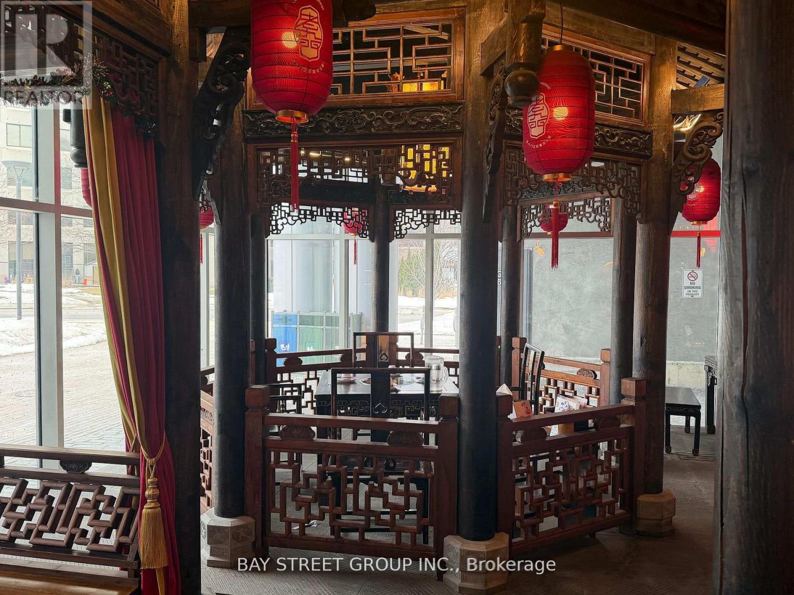 F - 241 Consumers Road, Toronto, Ontario M2J 0E9 - Photo 2 - C12908250