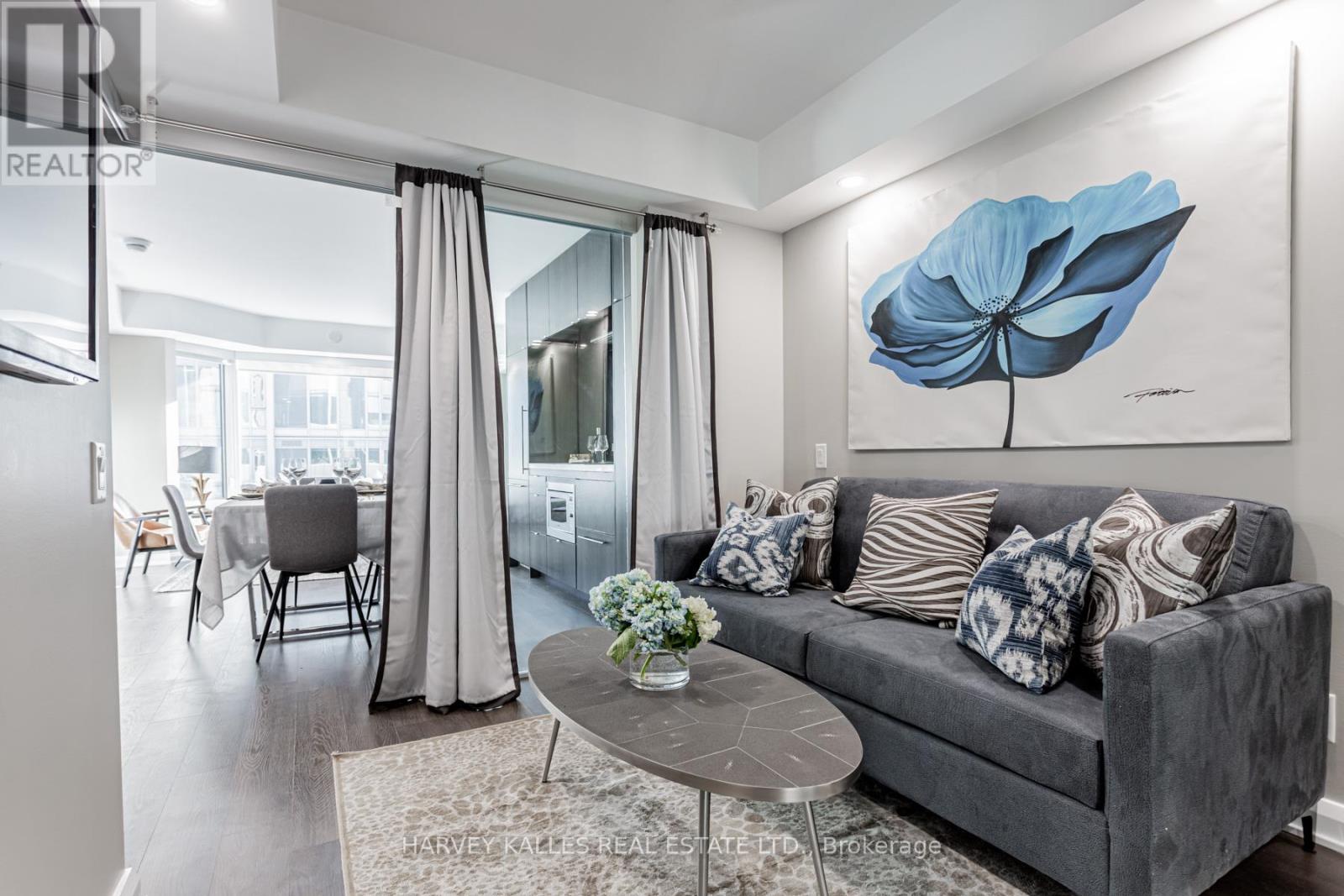 2308 - 155 Yorkville Avenue, Toronto (Annex), Ontario  M5R 1C4 - Photo 4 - C12908268