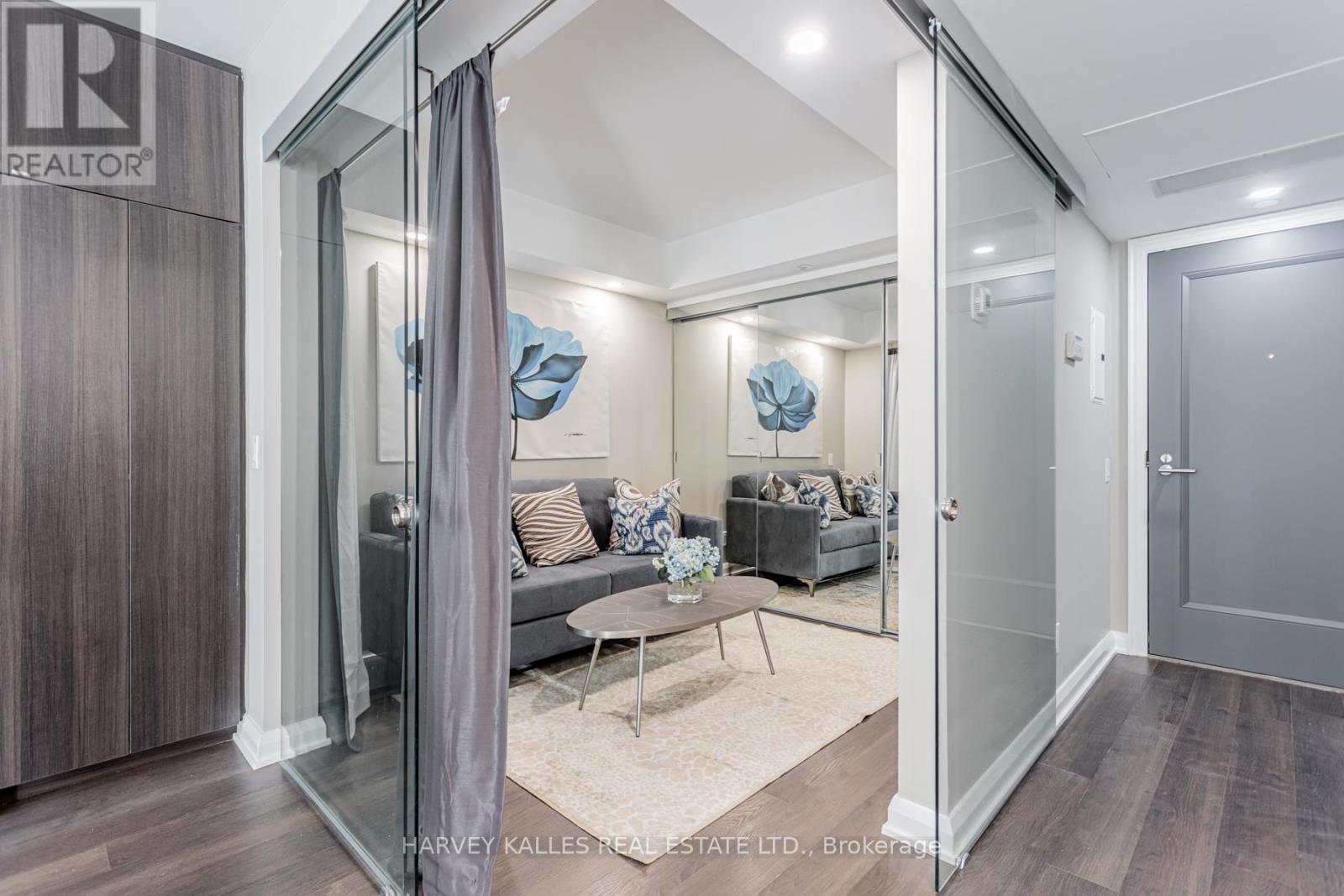 2308 - 155 Yorkville Avenue, Toronto (Annex), Ontario  M5R 1C4 - Photo 5 - C12908268