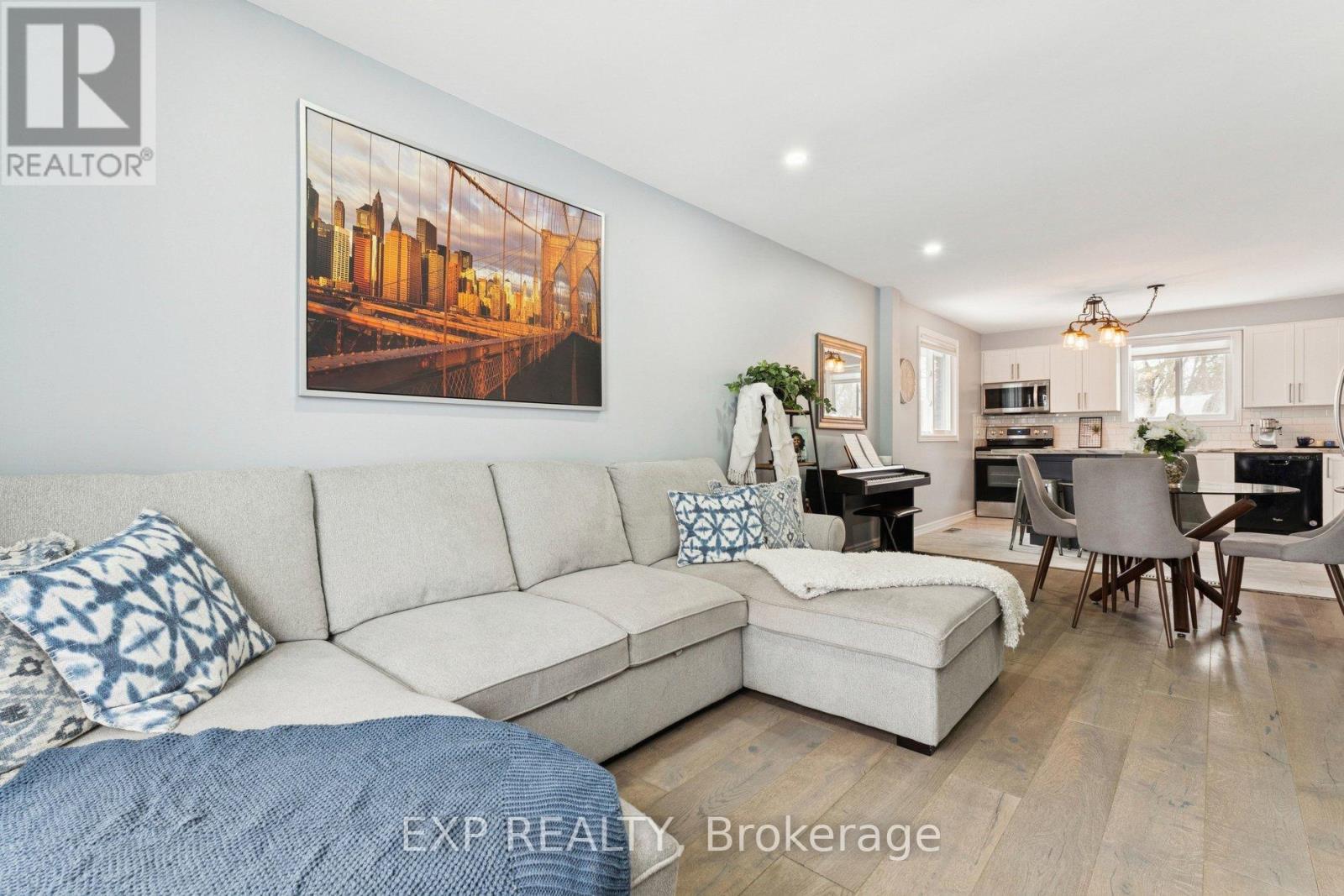 243 Coventry Court, Oshawa, Ontario  L1G 6H4 - Photo 12 - E12908194