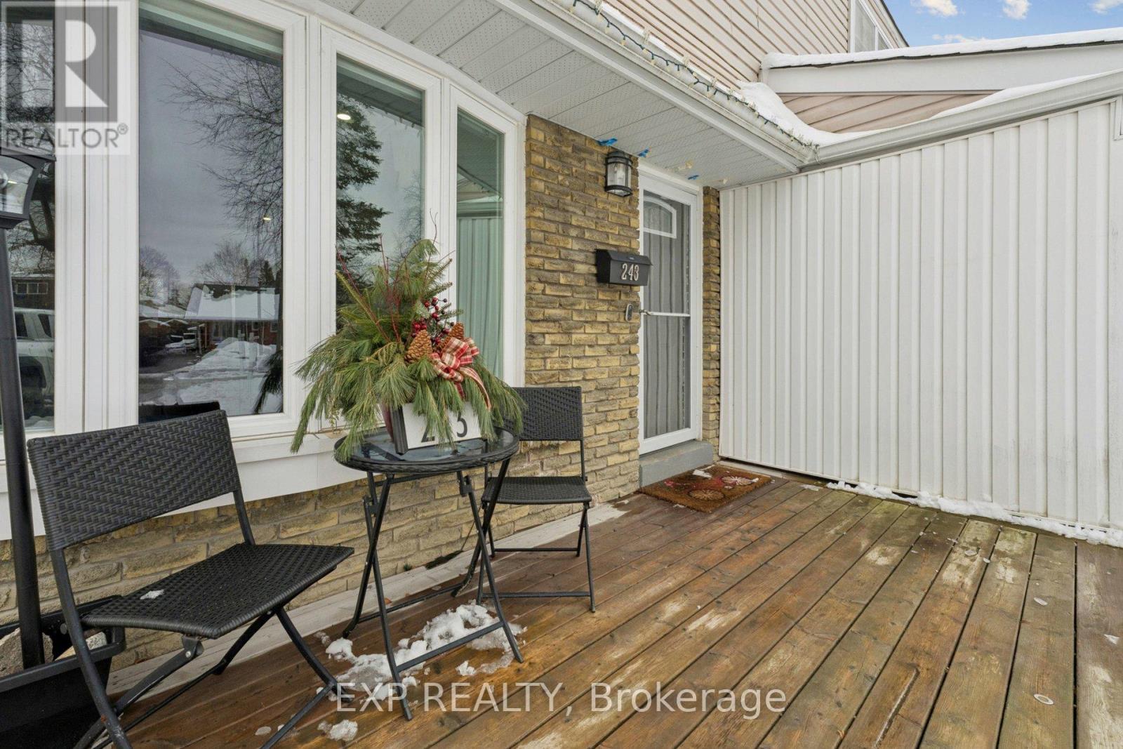 243 Coventry Court, Oshawa, Ontario  L1G 6H4 - Photo 3 - E12908194