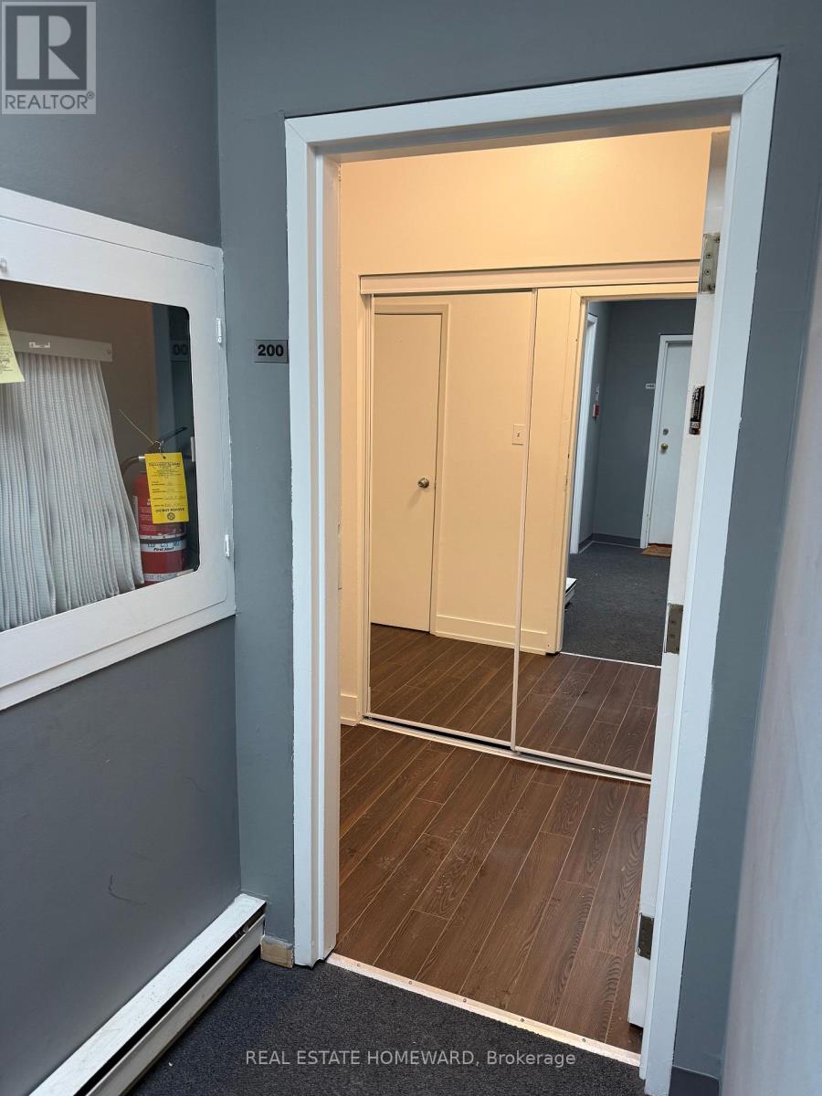 200 - 158 Main Street, Toronto, Ontario  M4E 2V8 - Photo 2 - E12908226