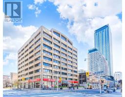 913 - 555 YONGE STREET, Toronto, Ontario