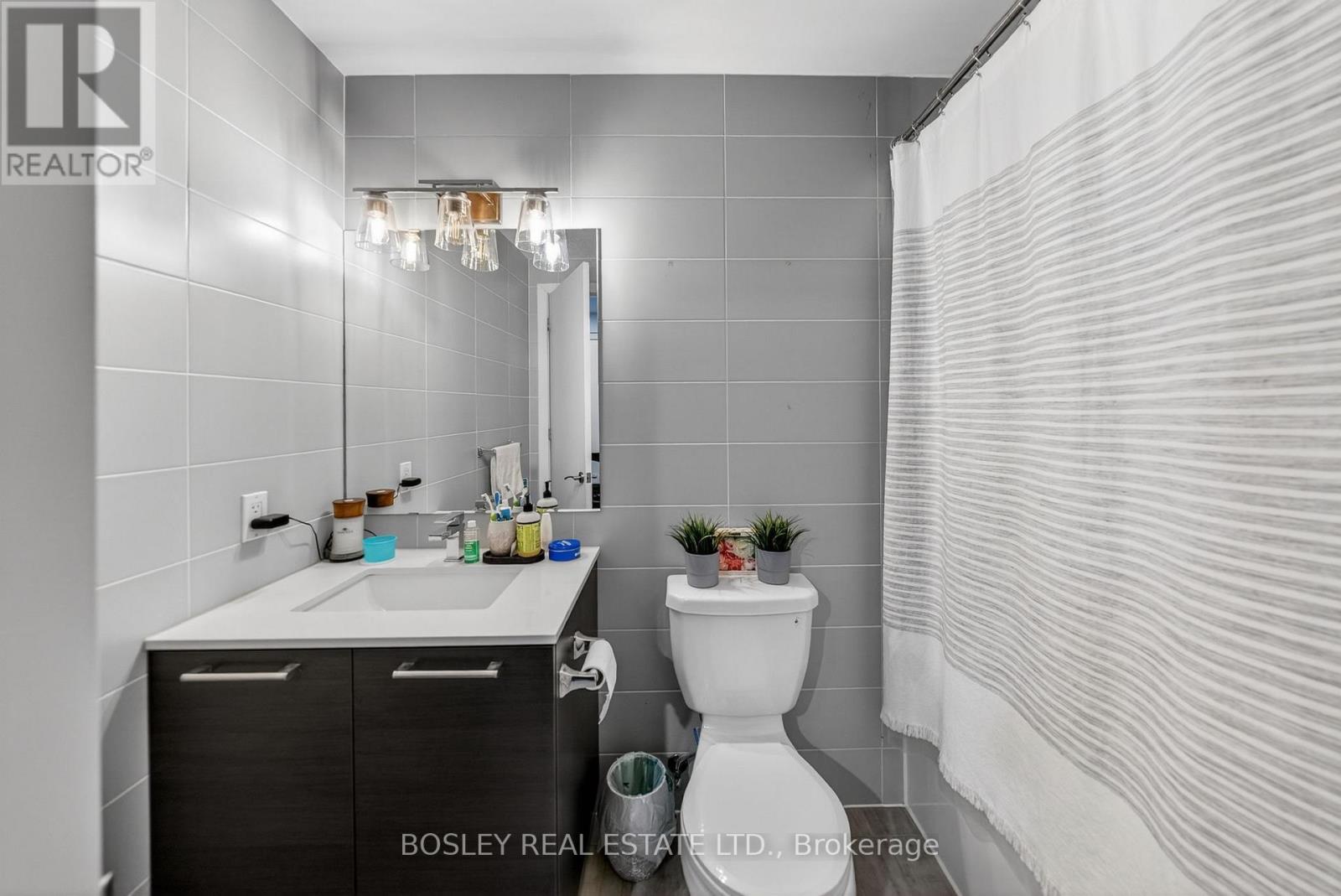 301 - 60 Haslett Avenue, Toronto (The Beaches), Ontario  M4L 0A9 - Photo 19 - E12908282