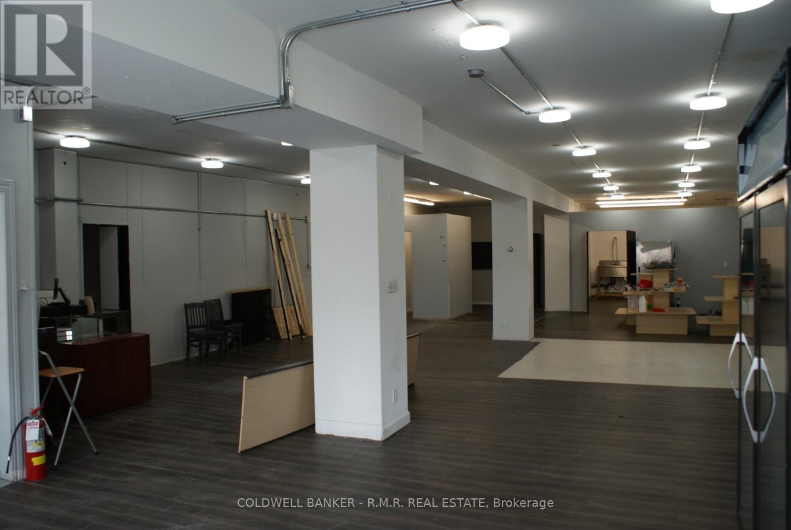 50 Bond Street E, Oshawa (O'neill), Ontario L1G 1B1 - Photo 3 - E12894550