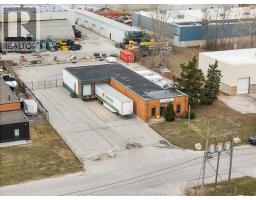 5135 Halford DRIVE, Oldcastle, Ontario