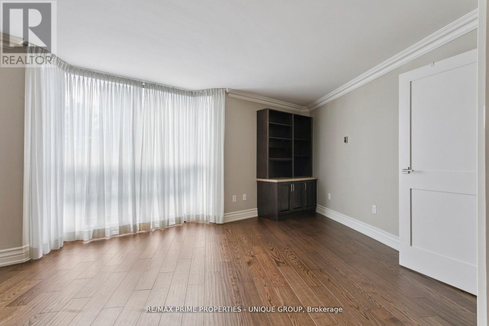 405 - 2010 Islington Avenue, Toronto, Ontario  M9P 3S8 - Photo 30 - W12745046