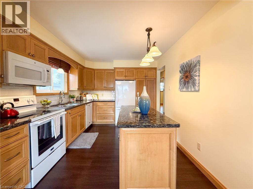 8 Ross Street, Waterford, Ontario  N0E 1Y0 - Photo 13 - 40813472